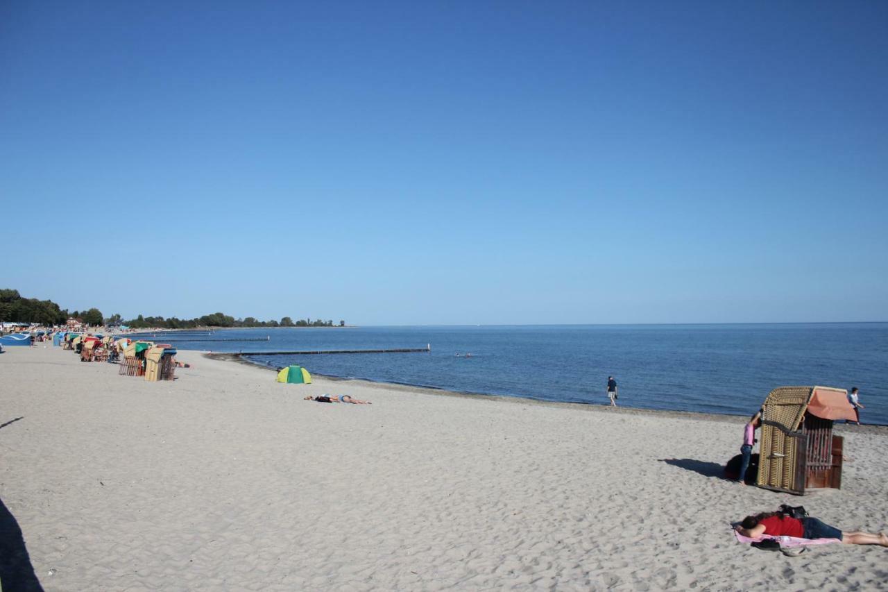 Strandlaeufer Im Kirschgarten Kellenhusen Extérieur photo